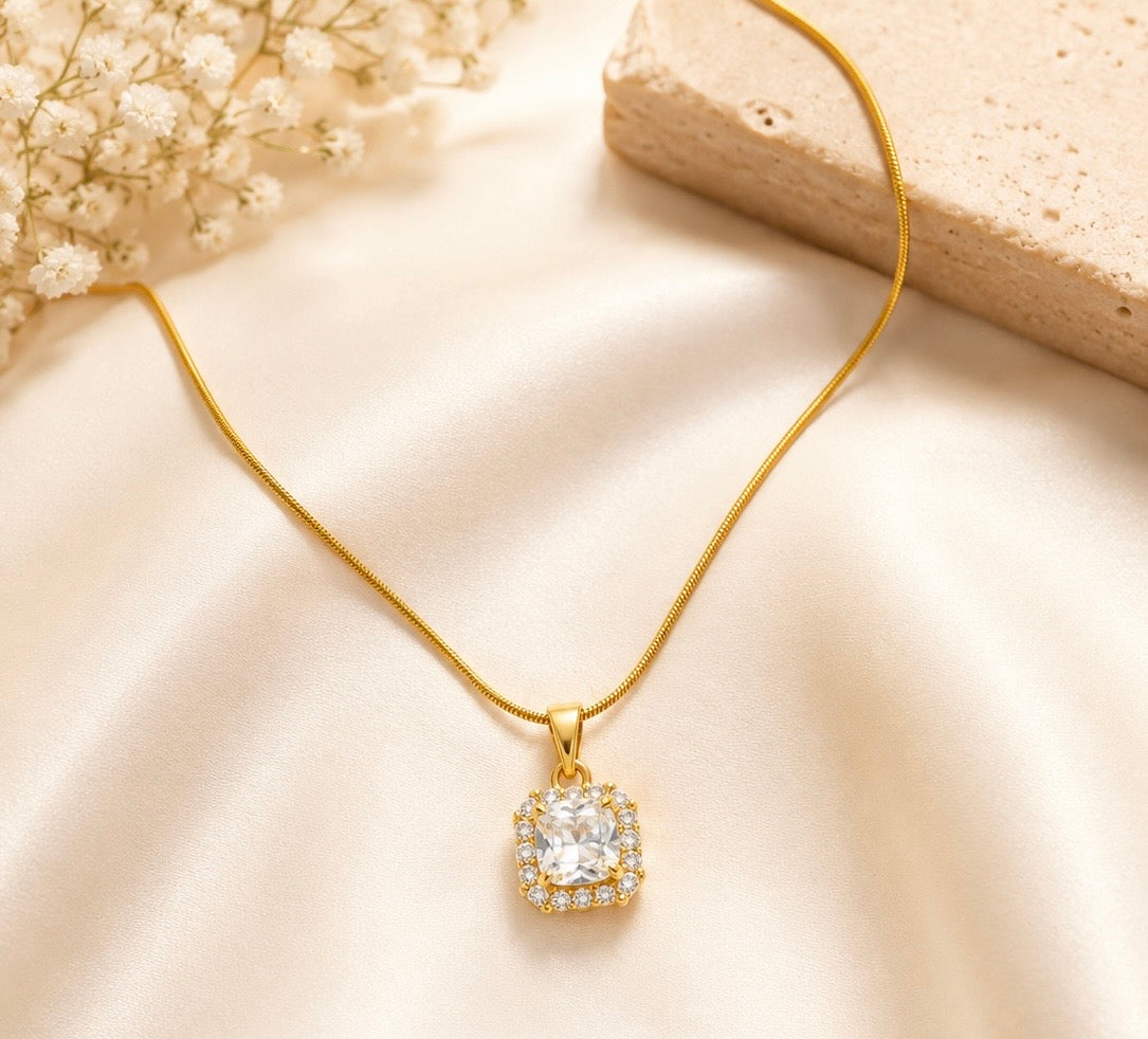 Aurora Halo Diamond Pendant Necklace